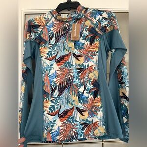 Patagonia NWT rash guard